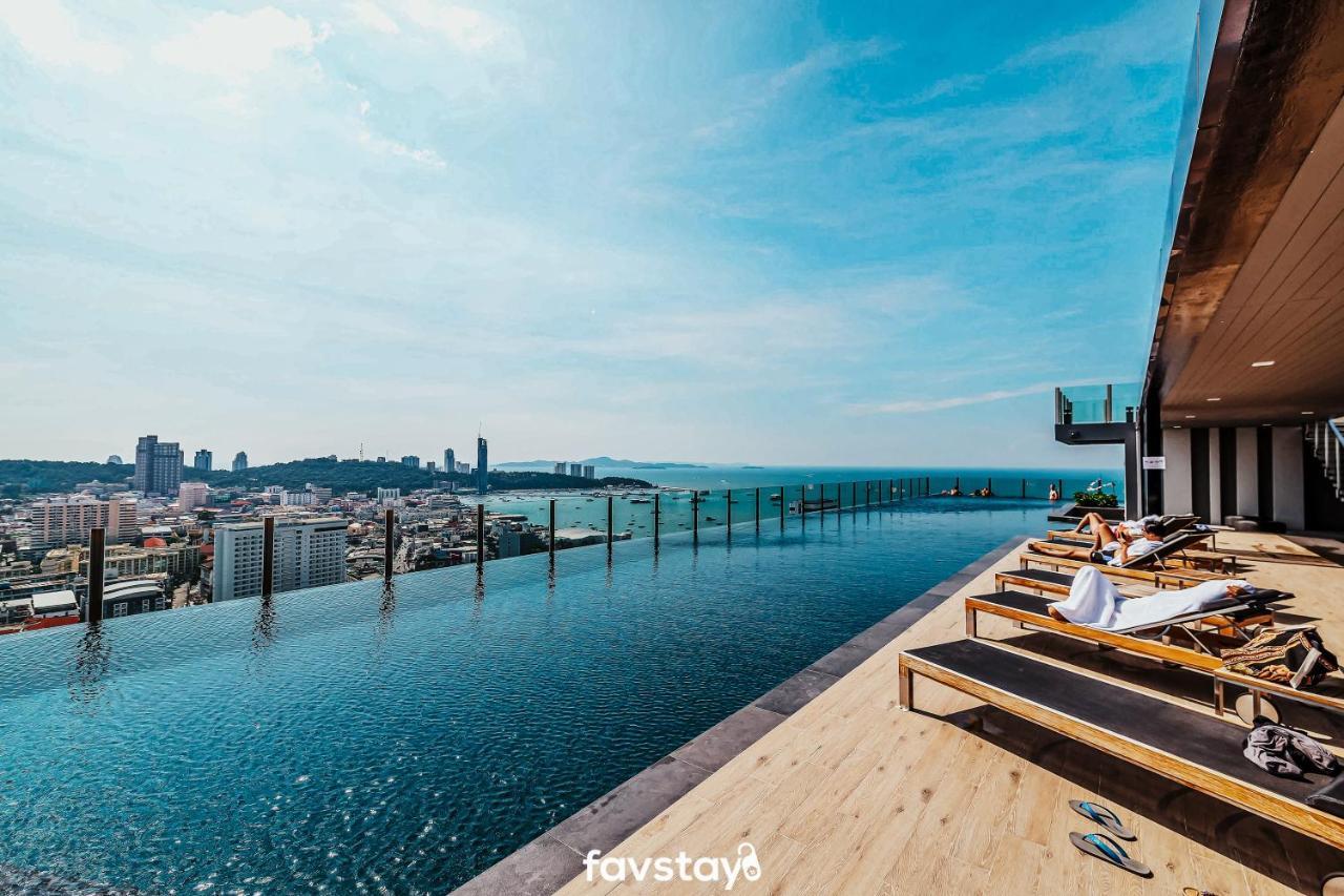 Favstay - The Base Central Патая Екстериор снимка