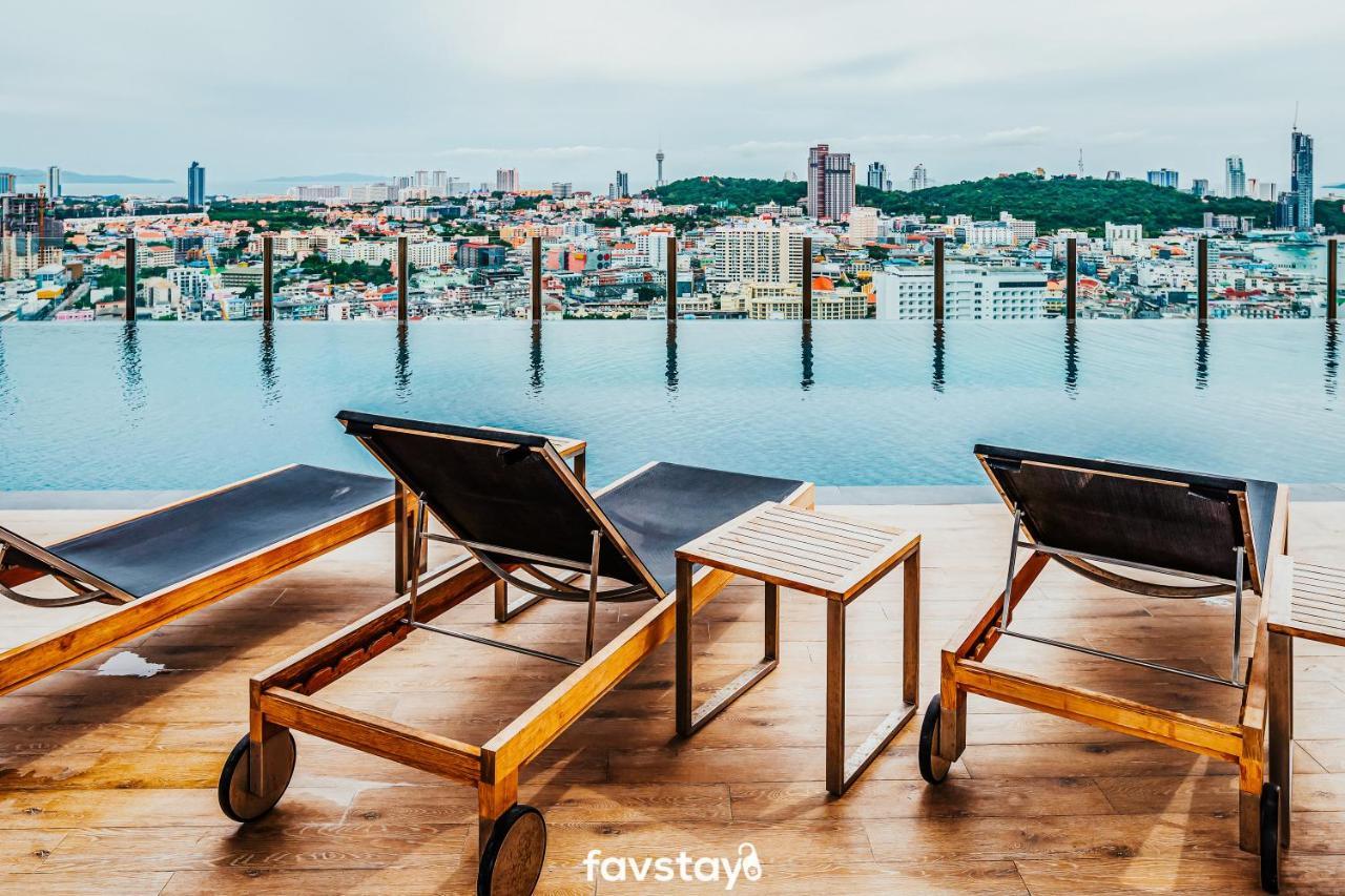Favstay - The Base Central Патая Екстериор снимка