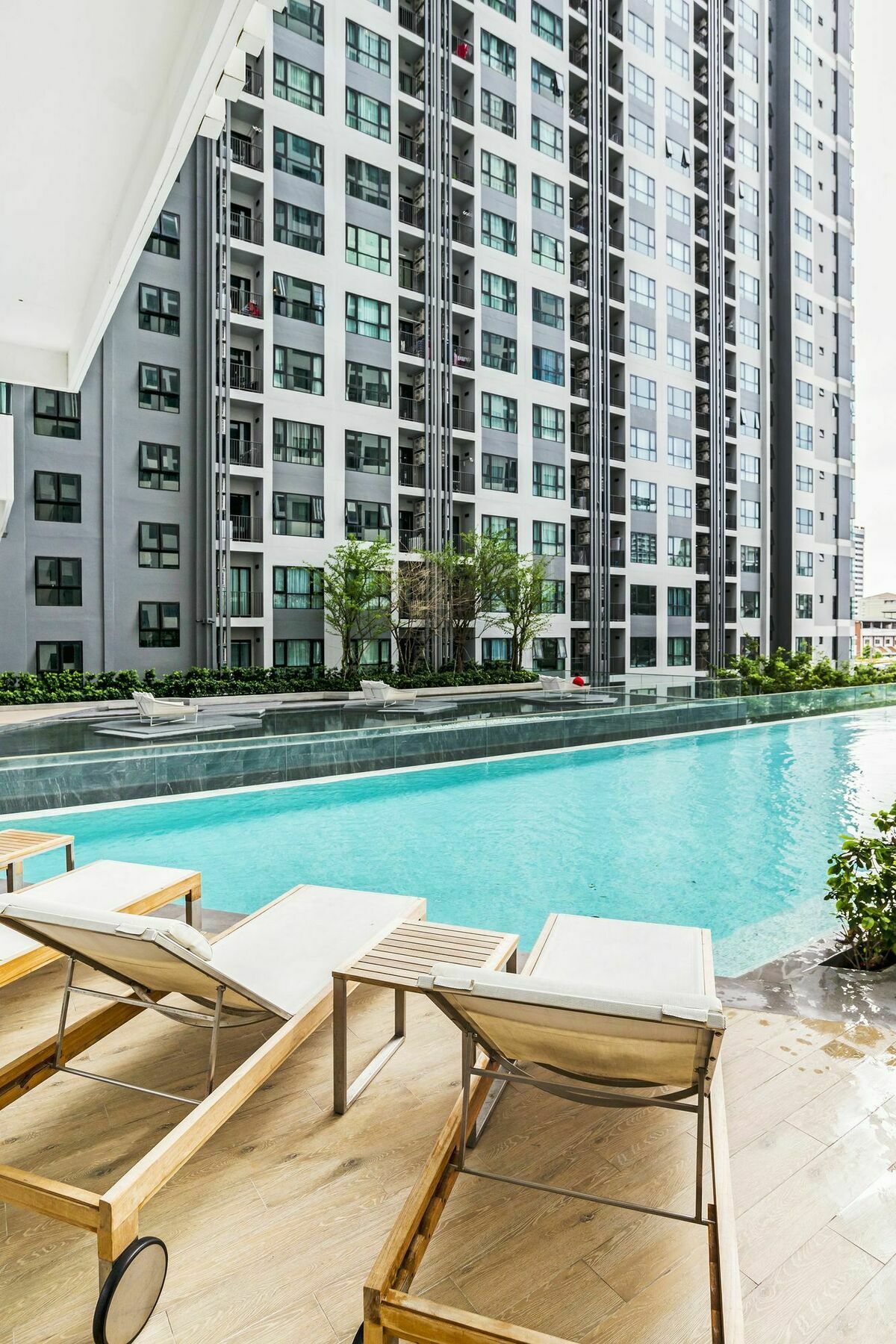 Favstay - The Base Central Патая Екстериор снимка